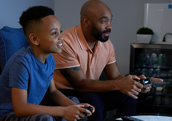 Customer is shown researching rebates, discounts and services.